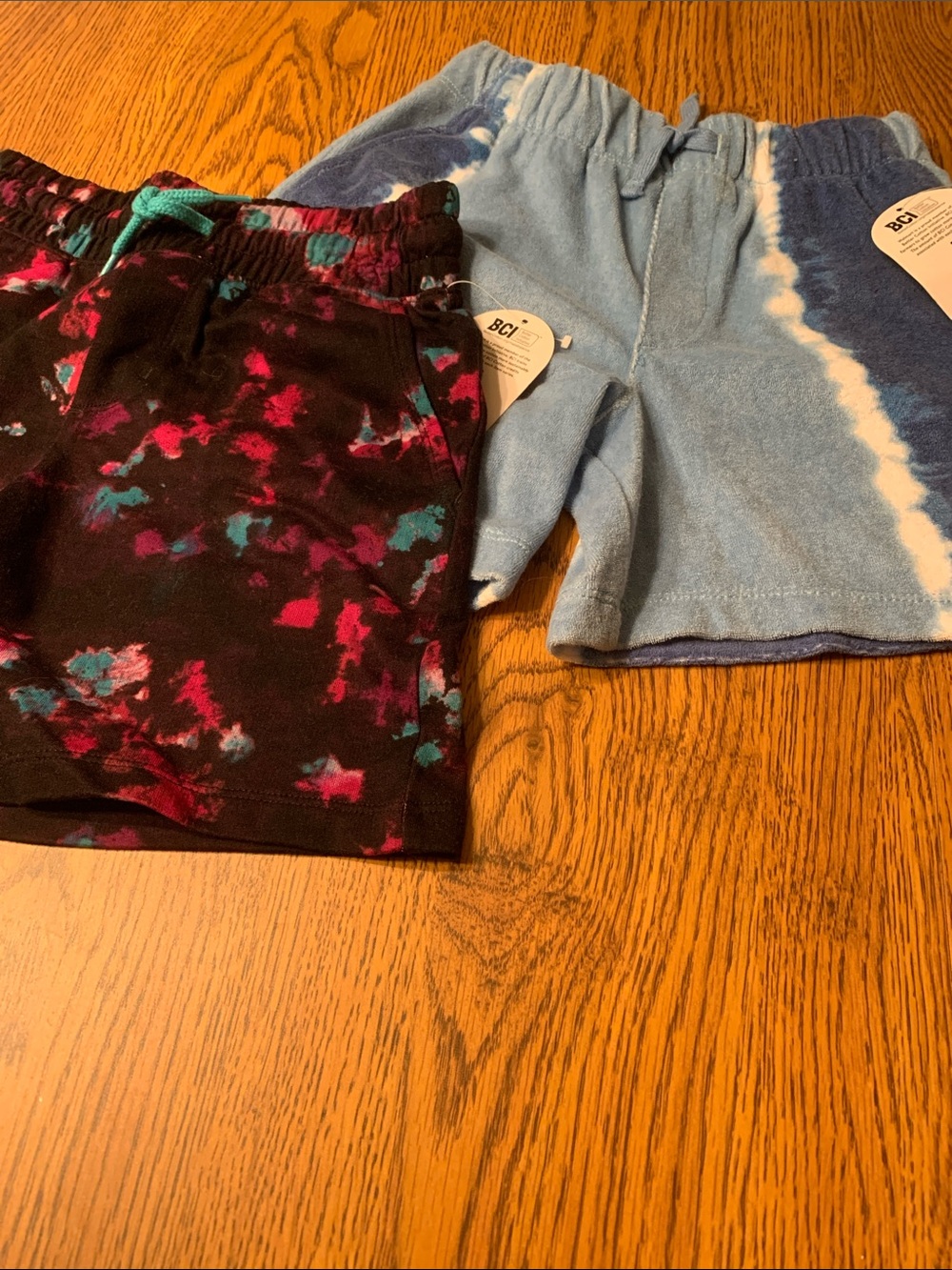 Kids Tie-Dye  Elastic Waist Shorts size M(8) NEW Black/Teal & Blue/White Pockets